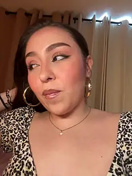 SofiMeza online show from 01-21-25, 05:30