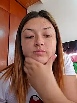 Snapshot of Sofia_Queen17 chatting on 02-02-25, 01:08 Sofia Queen17 online show from 02-02-25, 01:08