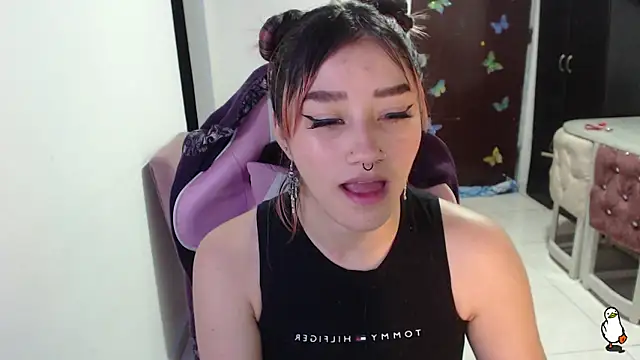 littleangel1 m online show from 10-06-25, 09:34