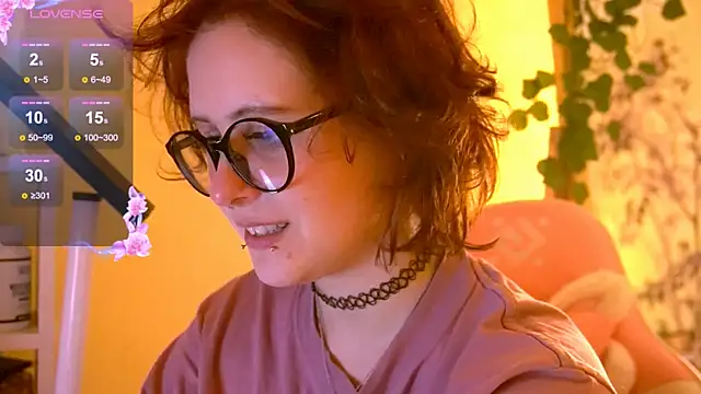 Snapshot of lily_noris chatting on 01-12-26, 02:33 lily noris online show from 01-12-26, 02:33