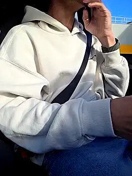 Zeefy online show from 10-13-25, 08:14