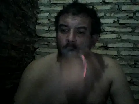Rodrigo happy online show from 12-14-25, 03:01