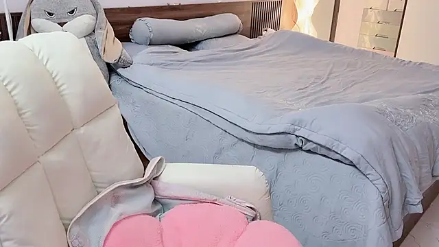  Ely  online show from 01-06-26, 03:38