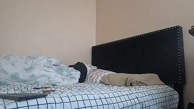 hailzeffn online show from 10-01-25, 04:02