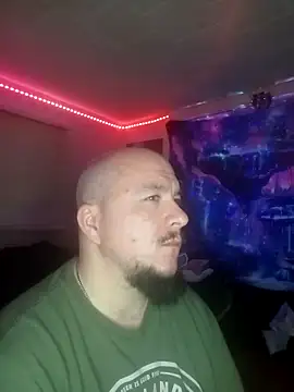 Snapshot of Spunonymous chatting on 01-01-25, 01:26 Spunonymous online show from 01-01-25, 01:26