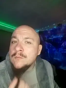 Snapshot of Spunonymous chatting on 01-02-25, 05:03 Spunonymous online show from 01-02-25, 05:03