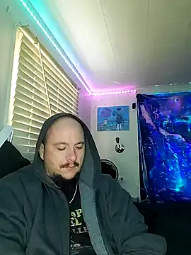 Snapshot of Spunonymous chatting on 01-10-25, 01:41 Spunonymous online show from 01-10-25, 01:41