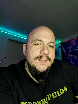 Snapshot of Spunonymous chatting on 01-31-25, 08:11 Spunonymous online show from 01-31-25, 08:11