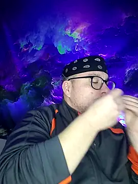 Snapshot of Spunonymous chatting on 02-25-25, 05:41 Spunonymous online show from 02-25-25, 05:41