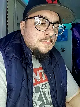 Snapshot of Spunonymous chatting on 03-01-25, 11:58 Spunonymous online show from 03-01-25, 11:58