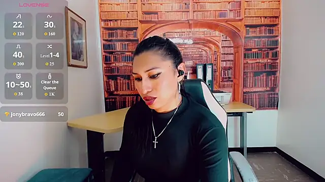 khiara moretti online show from 12-28-24, 10:23