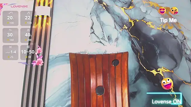 khiara moretti online show from 03-17-26, 07:28