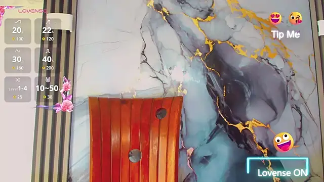 khiara moretti online show from 03-23-26, 07:29