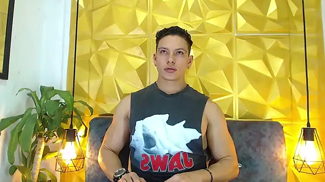 Snapshot of Baxter_Dex chatting on 12-20-24, 02:08 Baxter Dex online show from 12-20-24, 02:08