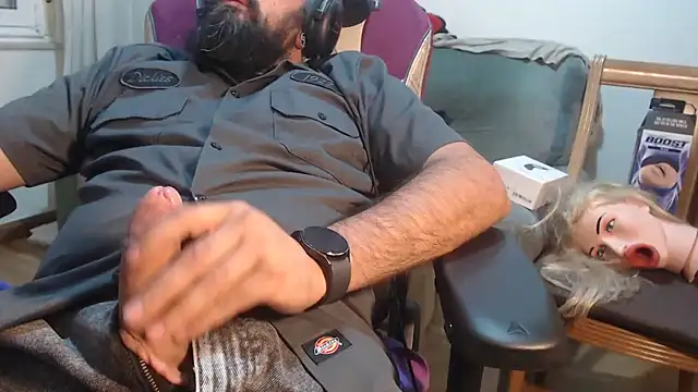 Snapshot of master4subslut chatting on 09-30-25, 09:53 master4subslut online show from 09-30-25, 09:53