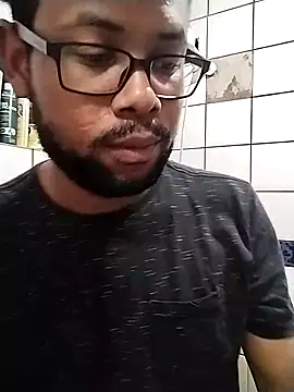 Snapshot of Jay2k69@xh chatting on 10-22-25, 06:24 Jay2k69xh online show from 10-22-25, 06:24