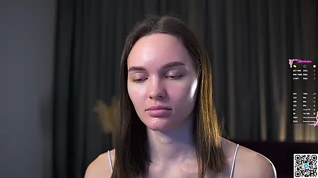 Snapshot of AnneKlint chatting on 01-31-25, 08:11 AnneKlint online show from 01-31-25, 08:11