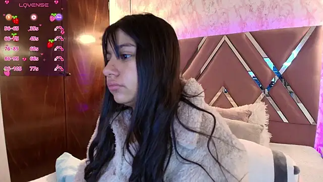 Snapshot of Miaa_Smiith1 chatting on 02-01-25, 12:16 Miaa Smiith1 online show from 02-01-25, 12:16