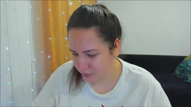  madalexa  online show from 10-27-25, 03:05