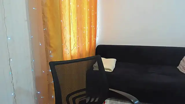  madalexa  online show from 03-25-26, 01:28