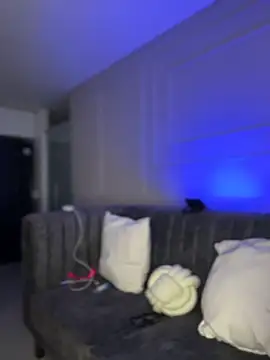 GabriellaFerrer online show from 10-25-25, 10:12