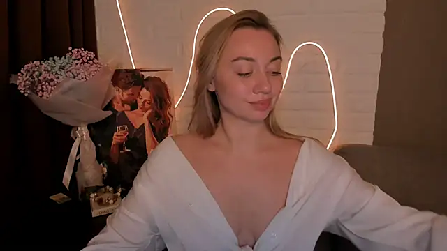 DanielaWisse online show from 12-15-24, 11:31