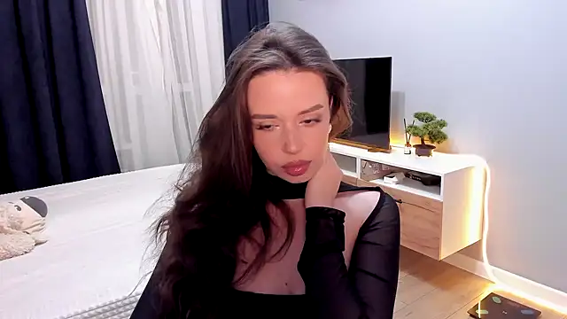 Snapshot of AmeliaBrian chatting on 12-13-24, 12:42 AmeliaBrian online show from 12-13-24, 12:42