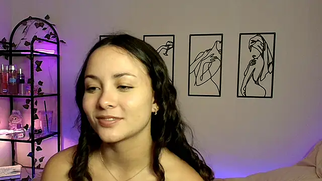 Megan Rodrigo online show from 10-10-25, 07:13