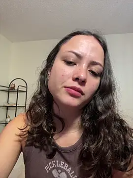 Megan Rodrigo online show from 01-15-26, 01:59