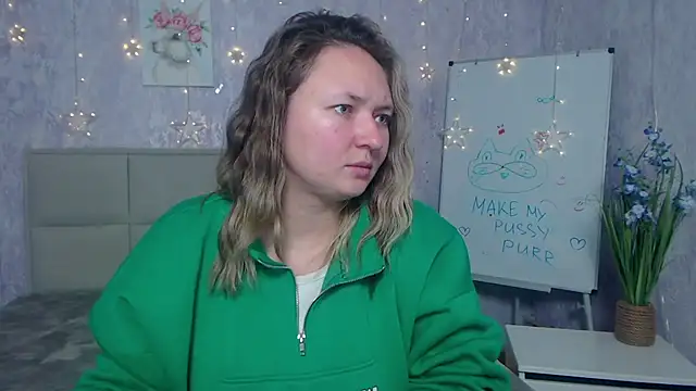 SallyVerda online show from 11-05-25, 07:03