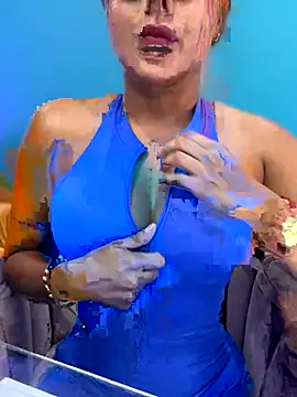 Amber Martins  online show from 10-30-25, 06:30