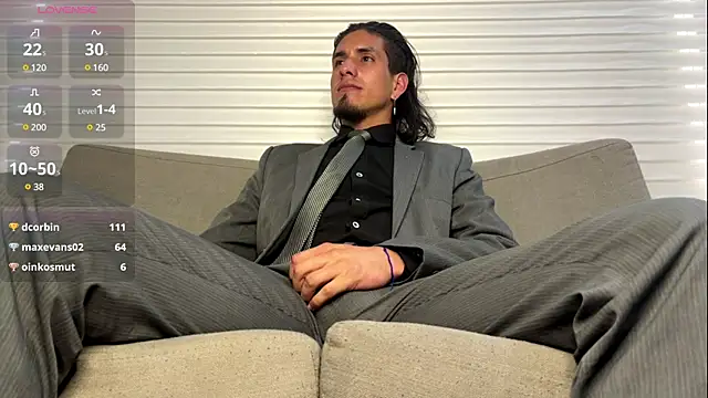 Tom blunt96 online show from 01-13-25, 03:26