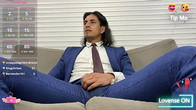 Tom blunt96 online show from 02-16-25, 03:47