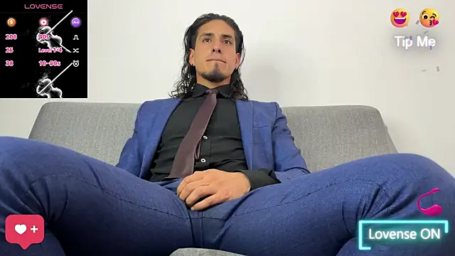 Tom blunt96 online show from 09-18-25, 04:20