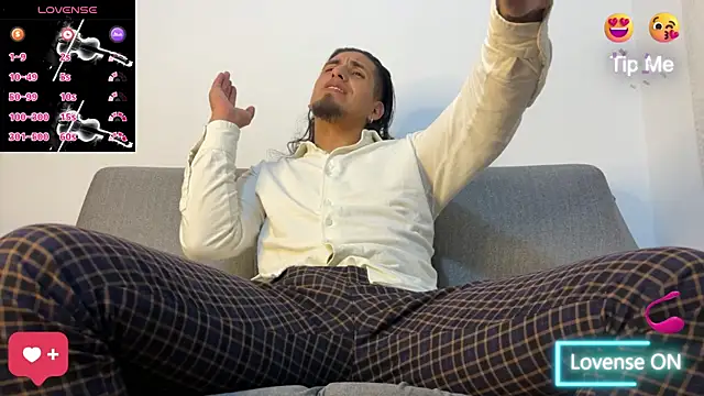 Tom blunt96 online show from 11-01-25, 03:30