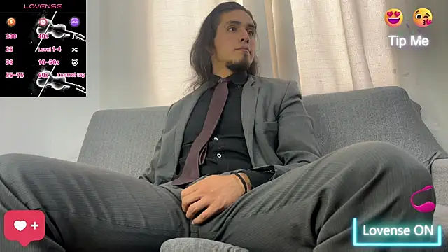 Tom blunt96 online show from 11-20-25, 02:50