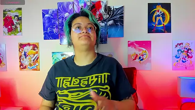 lucky-leah online show from 01-30-25, 03:33