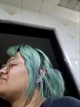 lucky-leah online show from 02-07-25, 07:07