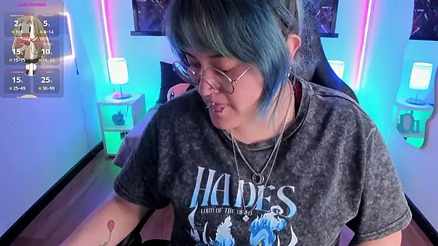 lucky-leah online show from 02-18-26, 03:57