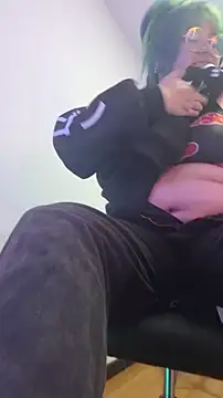 lucky-leah online show from 02-27-26, 03:28