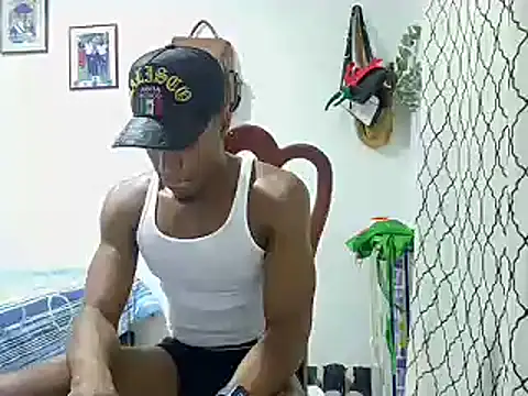 Snapshot of andrews2399 chatting on 12-31-24, 07:20 andrews2399 online show from 12-31-24, 07:20