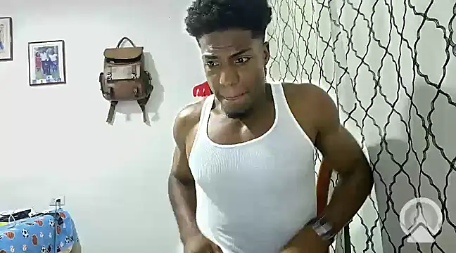 Snapshot of andrews2399 chatting on 01-17-25, 01:36 andrews2399 online show from 01-17-25, 01:36