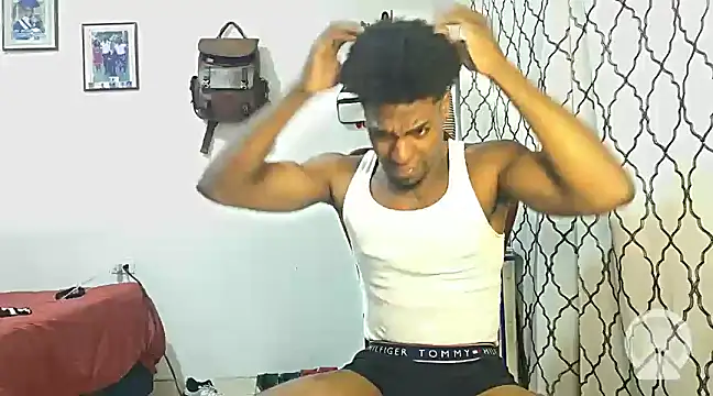 Snapshot of andrews2399 chatting on 01-25-25, 02:15 andrews2399 online show from 01-25-25, 02:15