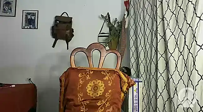 Snapshot of andrews2399 chatting on 01-26-25, 02:24 andrews2399 online show from 01-26-25, 02:24