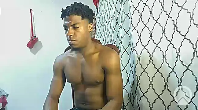 Snapshot of andrews2399 chatting on 02-05-25, 01:26 andrews2399 online show from 02-05-25, 01:26