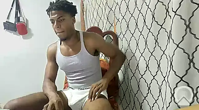 Snapshot of andrews2399 chatting on 03-01-25, 06:43 andrews2399 online show from 03-01-25, 06:43