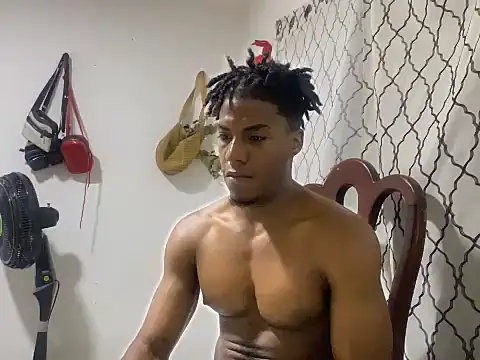 Snapshot of andrews2399 chatting on 11-13-25, 02:43 andrews2399 online show from 11-13-25, 02:43