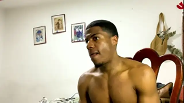 Snapshot of andrews2399 chatting on 02-18-26, 09:11 andrews2399 online show from 02-18-26, 09:11