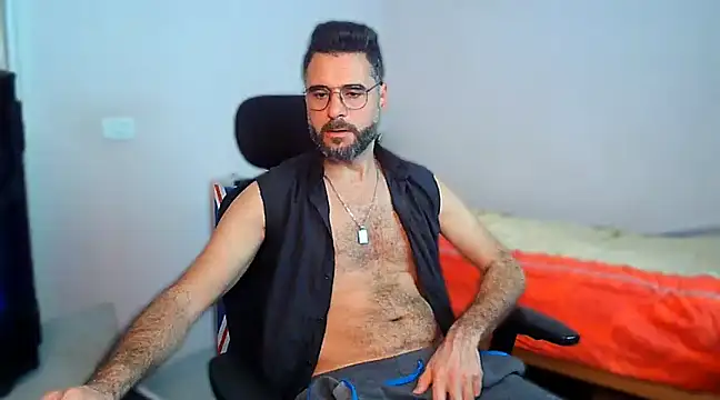 Snapshot of steve-renato chatting on 02-02-25, 11:19 steve-renato online show from 02-02-25, 11:19