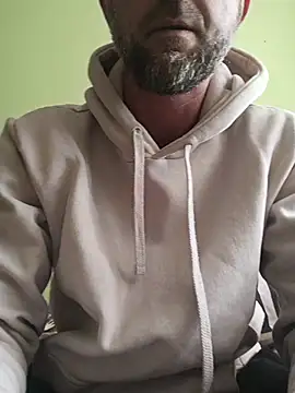 Snapshot of niesmialy39oon chatting on 10-04-25, 06:33 niesmialy39oon online show from 10-04-25, 06:33